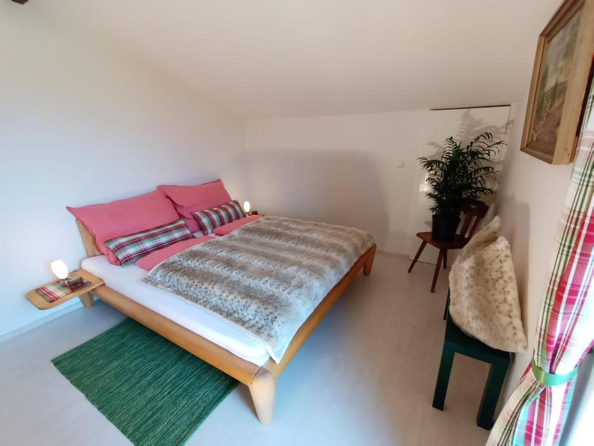 Schwalbennest Velden Apartment Velden am Worthersee Bagian luar foto