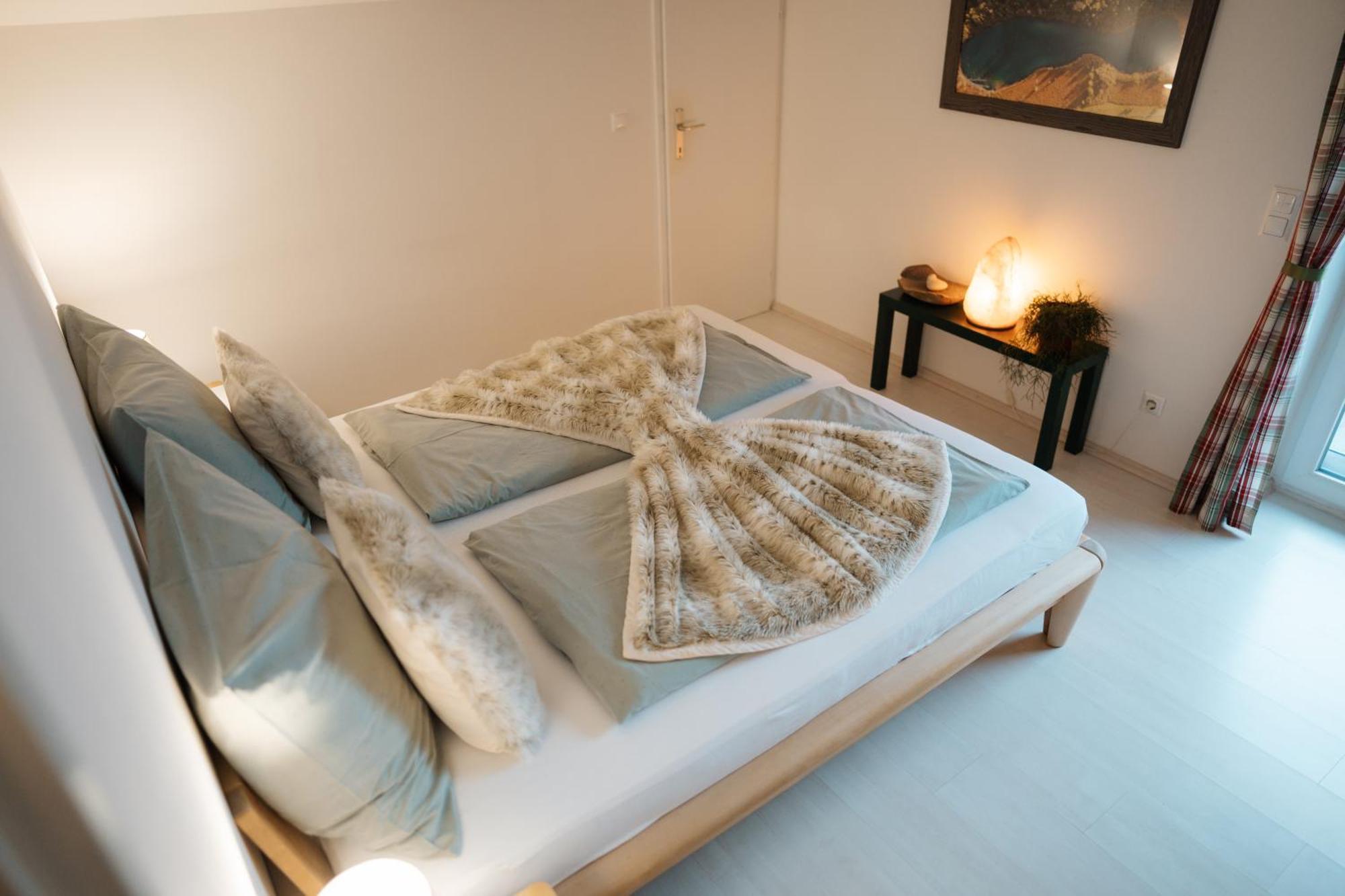 Schwalbennest Velden Apartment Velden am Worthersee Bagian luar foto