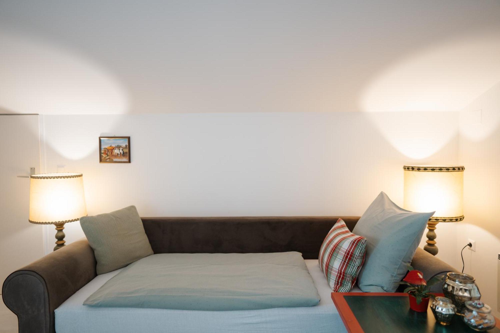 Schwalbennest Velden Apartment Velden am Worthersee Bagian luar foto